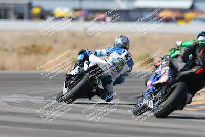 media/Oct-19-2024-CVMA (Sat) [[7df39c5a0d]]/Race 4-Formula Middleweight/